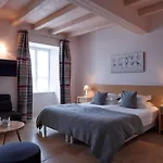 De L'eclusier Otel Saint-Martin-de-Ré