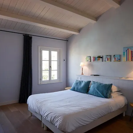 De L'eclusier 3* سان مارتن دو ر